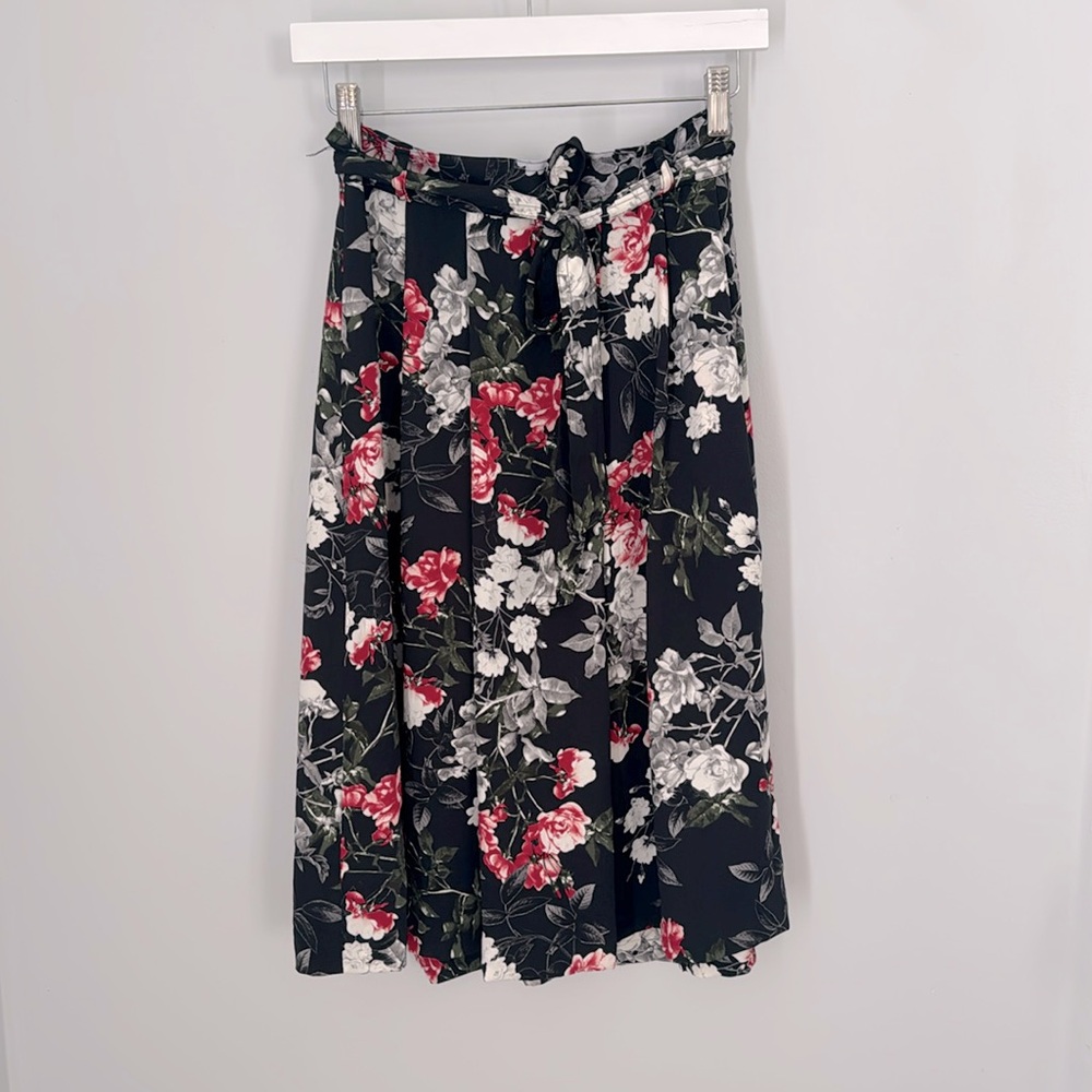 Banana Republic black floral midi skirt